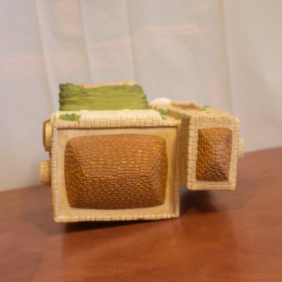 Vintage Dept 56 Little Town of Bethlehem Market Place - Picture 5 of 8